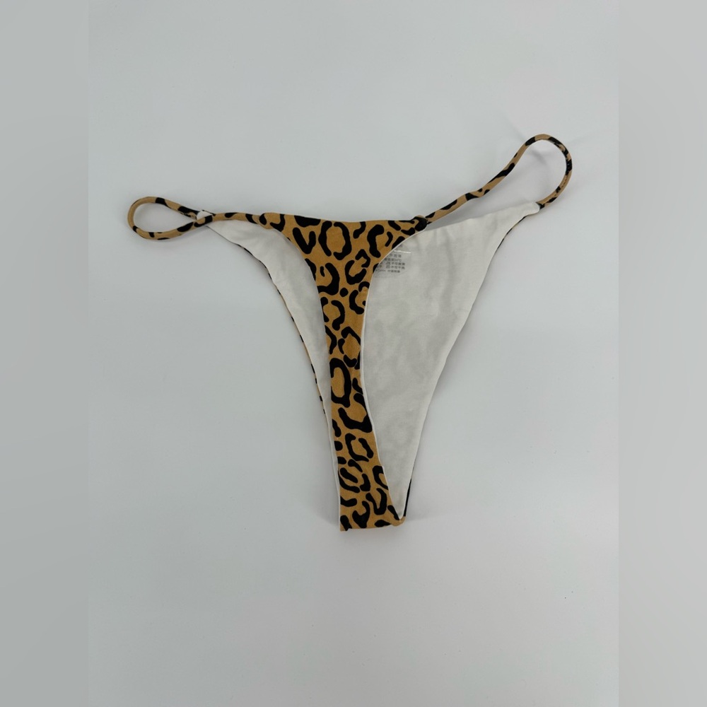 Leopard Print Bikini Bottom - Picture 4 of 4